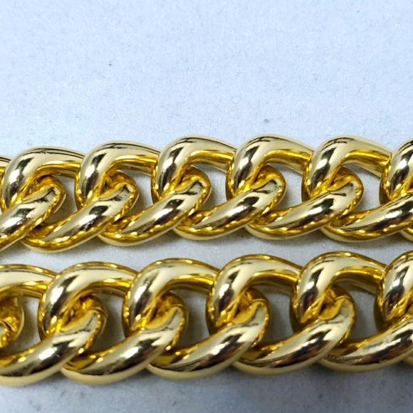 Bijou Drive  double link gold bracelet - Picture 3 of 5
